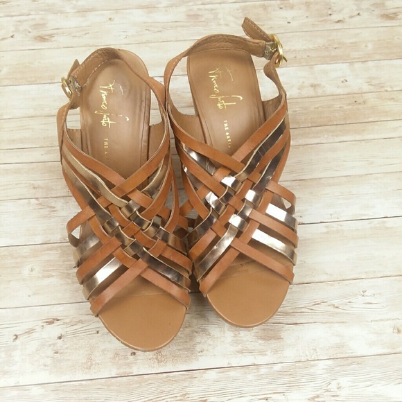 franco sarto conan wedge